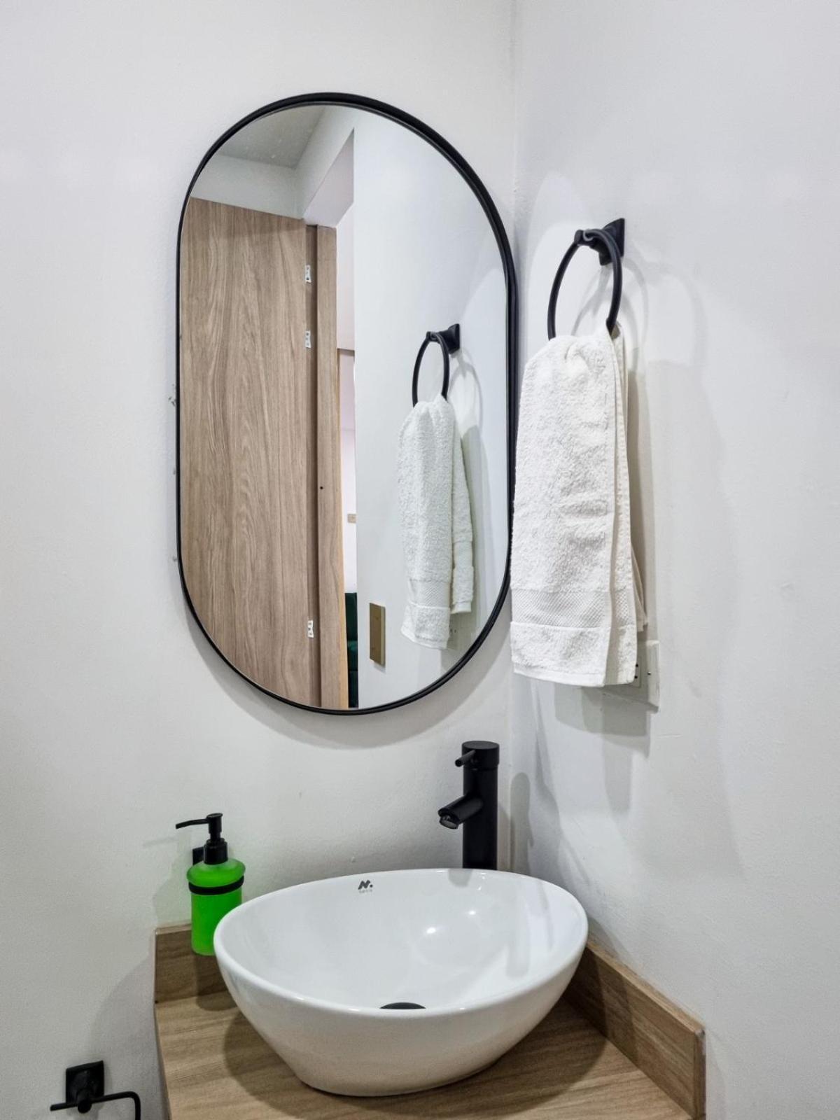Hotel Station 23 Ибаге Номер фото
