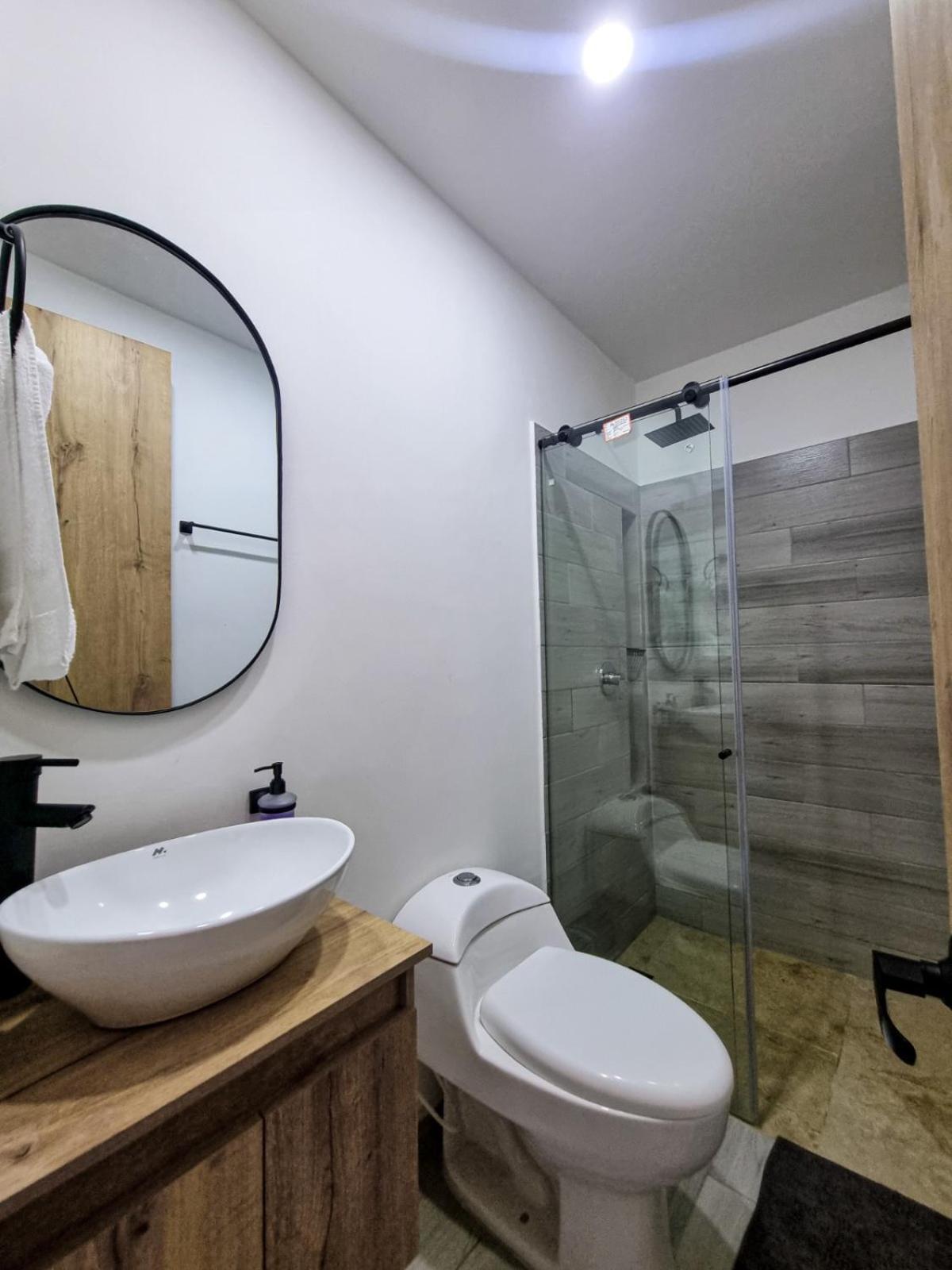 Hotel Station 23 Ибаге Экстерьер фото